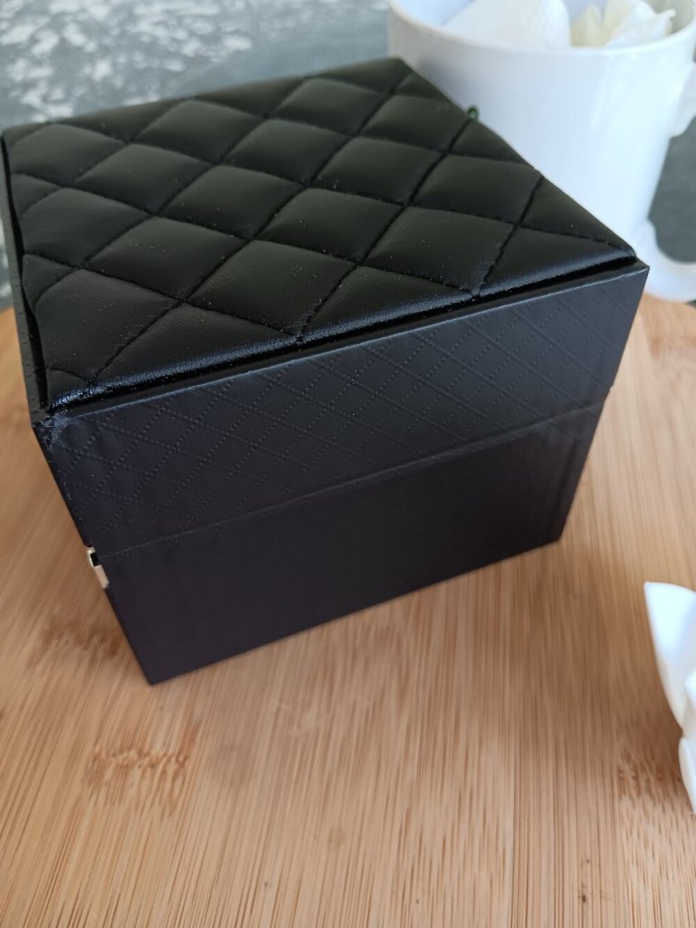 Bebe watch    NWOT - Picture 11 of 13